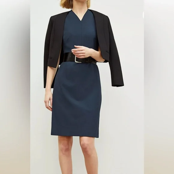 MM.LAFLEUR Elegant Navy Sleeveless Dress - Picture 3 of 7